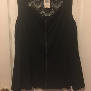 Torrid Zip front/Lace back Tank